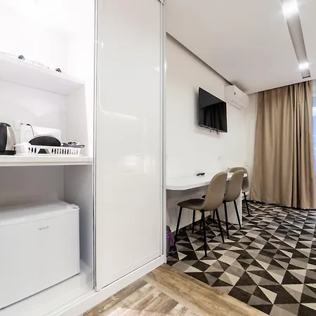 Luxury Mejtas Hills - Old Town 아파트호텔