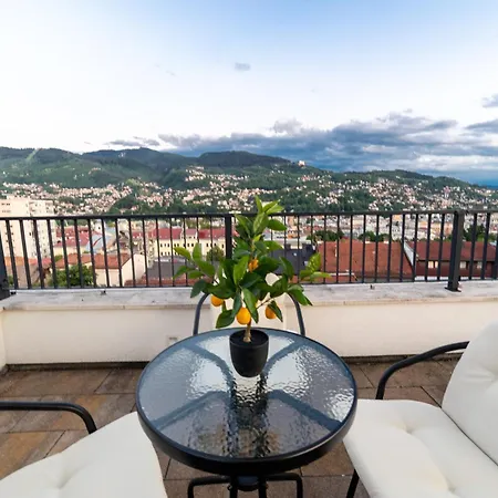 Luxury Mejtas Hills - Old Town